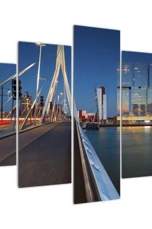 Schilderij - Rotterdam bij schemering Promocja