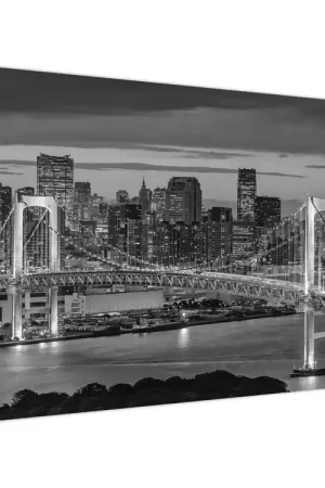 Schilderij - De grote stad met de paarse toren Premium