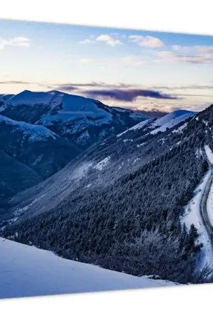 Schilderij - Besneeuwde helling Oryginalny
