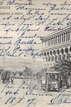 Szybka dostawa Italië Genova Circonvallazione a mare met tram 162 Italia Europa HC60824