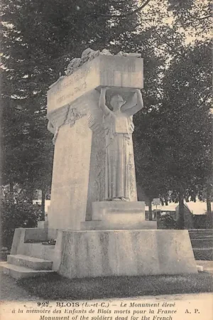 Frankrijk Blois Le Monument eleve a la memoire des Enfants de Blois pour la France Militair France EuropaHC59497 Najlepsza cena