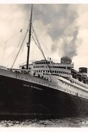 Zwrot pieniędzy Rotterdam Het vlaggeschip der H.A.L. de Nieuw Amsterdam Holland Amerika Lijn 1936 Scheepvaart Schepen HC47532