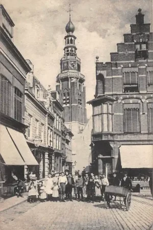 Vlissingen St. Jacobstoren met volk Walcheren Zeeland HC47427 Autentyczny