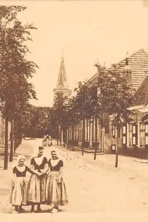 Ekspresowa dostawa Domburg Dorpstraat 1921 Kinderen in klederdracht Walcheren HC47274