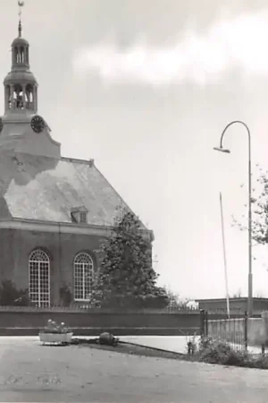 Zamów teraz Capelle (NB) 's-Grevelduin - Capelle (NB) N.H. Kerk Noord-Brabant 1963 HC47020