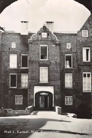 Wyprzedaż Well Kasteel Binnenplaats 1960 HC46963