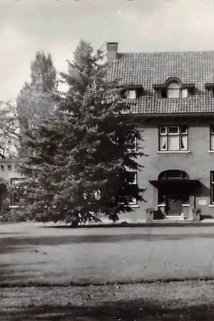 Zwrot pieniędzy Nuenen Gemeentehuis Meierij 's-Hertogenbosch Noord-Brabant HC46458