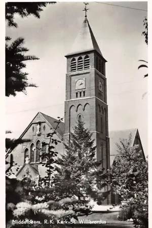 Wysoka jakość Middelbeers R.K. Kerk St Willibrordus Oirschot Noord-Brabant HC46265