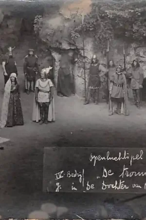 Wysoka jakość Valkenburg (LB) Fotokaart Cohnen Jr. Openluchtspel IVe bedrijfJ. De Trouwgelofte! in de Dochter van Roelant Theater HC46058