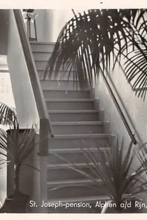 Tylko dziś Alphen aan den Rijn St. Joseph - pension Trappenhuis zijingang 1943 HC45840