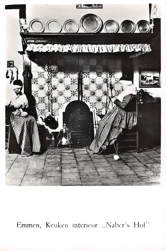 Emmen Keuken Interieur Nabers Hof Vrouwen in klederdracht Vintage HC44706 Najlepsza cena