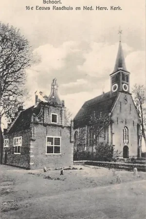 Schoorl 16e Eeuws Raadhuis en Ned. Hervormde Kerk HC44704 Tylko dziś