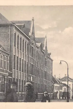 Wyprzedaż Oudenbosch Markt Brabant HC44475