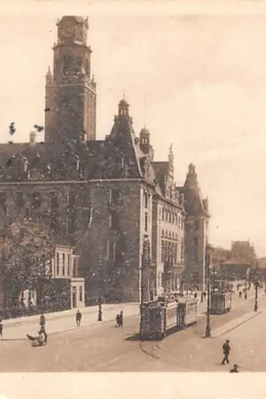 Wyprzedaż Rotterdam Coolsingel Stadhuis en RET Trams 1927 HC44100