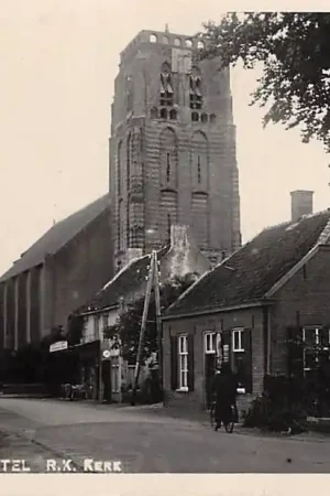 Sint-Michielsgestel R.K. Kerk 1931 Bromografia fotokaart HC42064 Wyprzedaż
