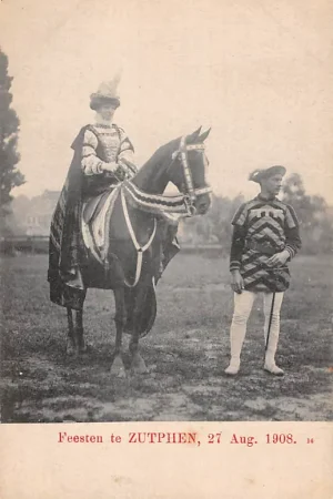 Zutphen Feesten 27 Aug. 1908 Vrouwe te paard HC40453 Autentyczny