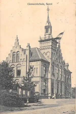 Soest Gemeentehuis met de vlag in top 1908 HC40292 Bezpieczna płatność