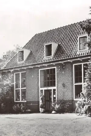 Soest Jeugdherberg De Heidebloem 1969 HC40201 Rabat