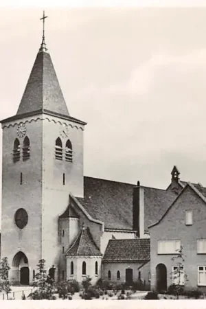 Soest - Zuid H. Familie kerk 1946 HC40193 Promocja