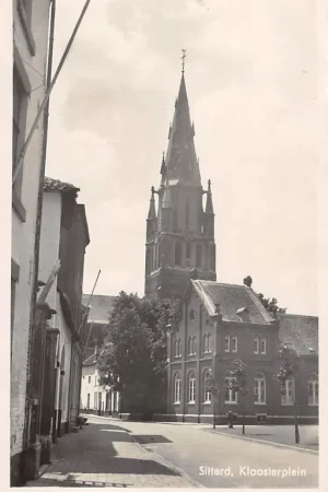 Sittard Kloosterplein met kerk 1942 HC39643 Nowość