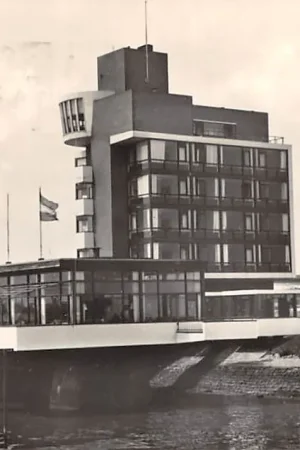 Vlaardingen Delta Hotel 1957 HC39446 Promocja