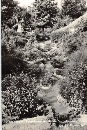 Ekspresowa dostawa Hellendoorn Sprookjes molen in de Sprookjestuin De Elf Provinciën HC38795