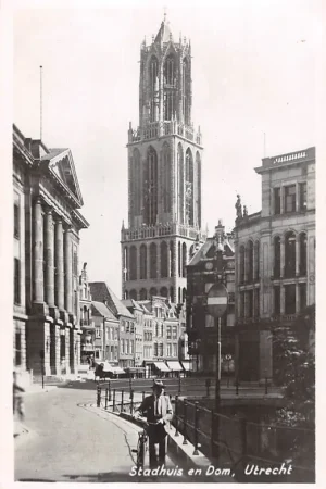 Utrecht Stadhuis en Dom 1949 HC38662 Autentyczny