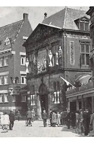 Gouda Markt De Waag Hotel de Zalm Bank van Goedewaagen HC38257 Ekspresowa dostawa