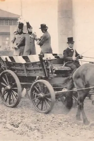 \\u2018s-Gravenhage Nationaal-Historischen Optocht 5 September 1913 Aankomst Willem I te Scheveningen Paard en wagen HC37669 Zamów teraz