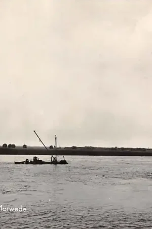 Sliedrecht Riviergezicht Merwede 1959 Binnenvaart schepen Scheepvaart HC36638 Zwrot pieniędzy