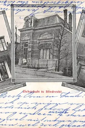 Autentyczny Sliedrecht Ziekenhuis Voor- en achterzijde en interieur begin 1900 HC36594