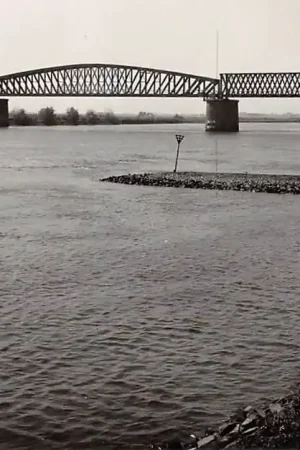 Sliedrecht Spoorbrug 1963 Spoorwegen HC36497 Ostatnia szansa