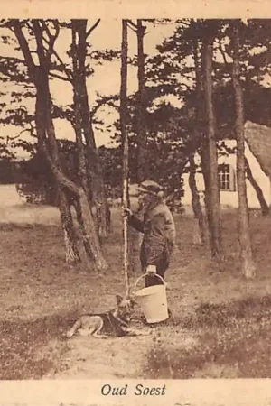 Soest Oud Soest Boer met Duitse herder bij boerderij 1924 HC36268 Oferta limitowana