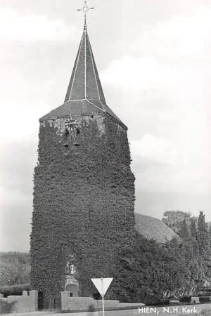 Tylko dziś Hien N.H. Kerk Dodewaard Neder - Betuwe HC35781