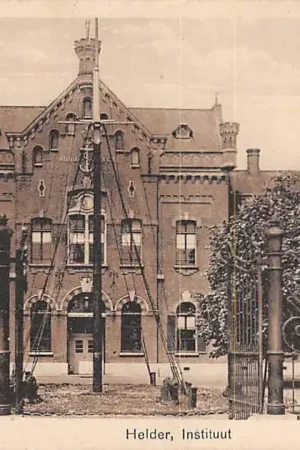 Den Helder Instituut Marine HC34901 Tylko dziś