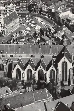 Gouda Luchtfoto St. Janskerk en Markt 1969 HC34595 Oferta