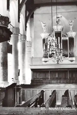 Tani Sint Maartensdijk Interieur Ned. Hervormde Kerk met orgel Tholen HC34182