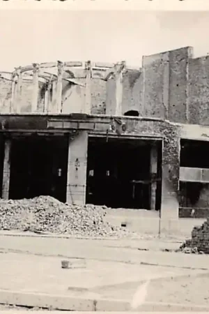 Wyprzedaż Rotterdam Hofplein na bombardement mei 1940 WO2 Fotokaart HC33895