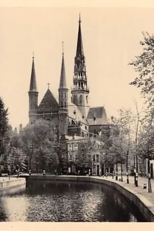 Gouda Gouwe 1947 R.K. St. Jozef Kerk HC33802 Tani