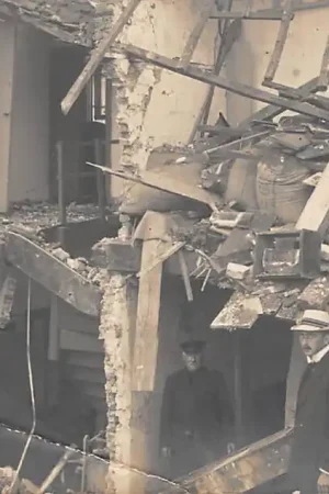 Darmowa dostawa Sluis (ZL) Bombardement te Sluis 1917 Kappellestraat naast de oude Aarnoudts Fotokaart Zeeuws-Vlaanderen HC33329