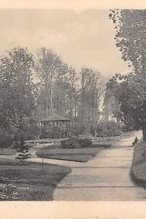 Doesburg Plantsoen met muziektent HC32644 Tani