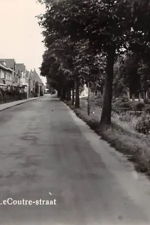 Bodegraven Burgem. Le Coultrestraat Newo fotokaart 1942 HC32515 Zamów teraz