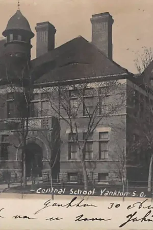 USA Yankton Central School 1905 Fotokaart South Dakota Noord-Amerika HC32398 Niska cena