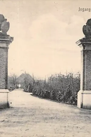 Bezpieczna płatność Gouda Van Bergen IJzendoornpark Ingang net na de opening van het park HC31040