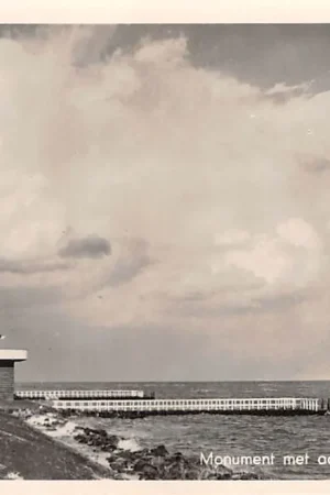 Zamów teraz Wieringen Monument met aanlegsteiger 1949 Zuiderzee IJsselmeer HC29566