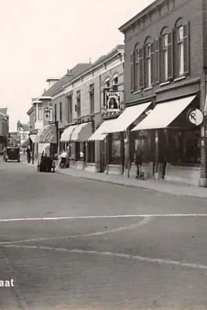 Bodegraven Kerkstraat begin 1940 Fotokaart HC29001 Popularny