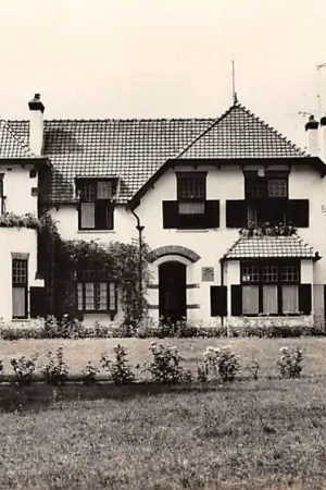 Blaricum Zonnehoef Buitenhuis voor de bejaarden van Amsterdam 1959 HC7653 Premium
