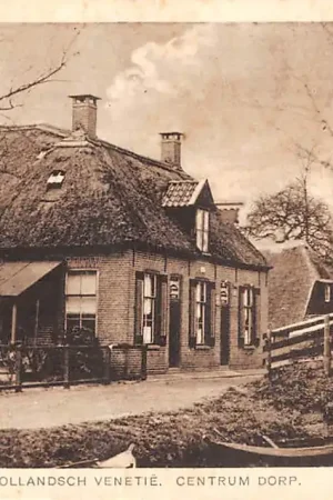Giethoorn Zuid Hollandsch Venetië Centrum Dorp 1942 HC43394 Niska cena
