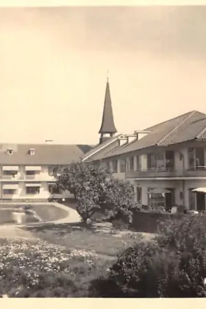 Utrecht Huize De Wartburg Evangelisch Luthers Rusthuis Kennedylaan 16 HC59597 Promocja