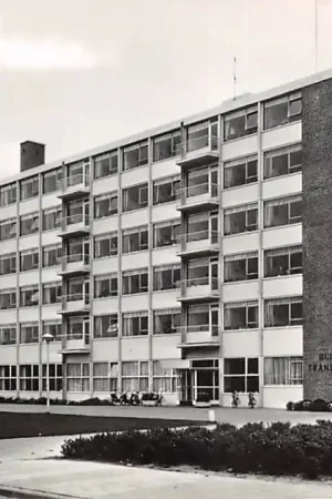 Utrecht Lomanlaan 49 Huize Transwijk 1968 HC43271 Ostatnia szansa